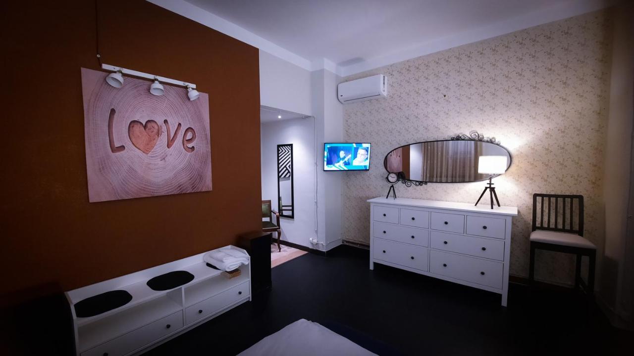 Civico 4 Apartman Castrovillari Kültér fotó
